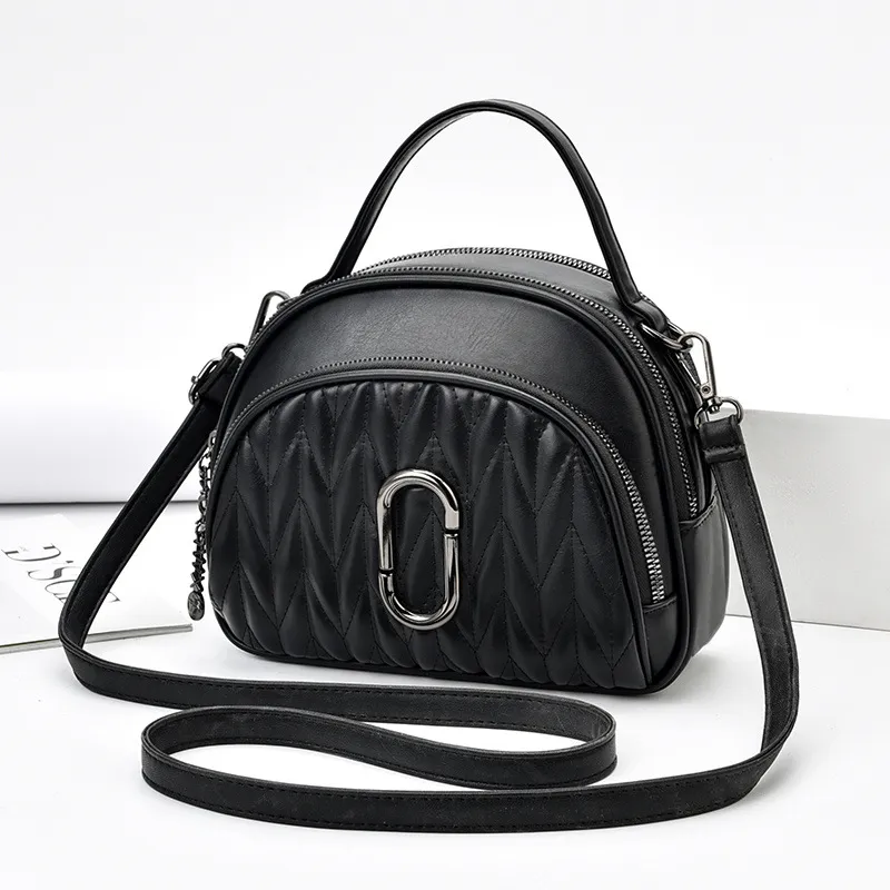 sac à main noir, femme, mode, sac à main pas cher, La Réunion, 974, bonnes affaires